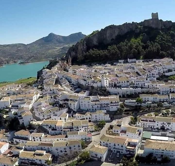 Casa La Torre Villa Zahara De La Sierra Bagian luar foto